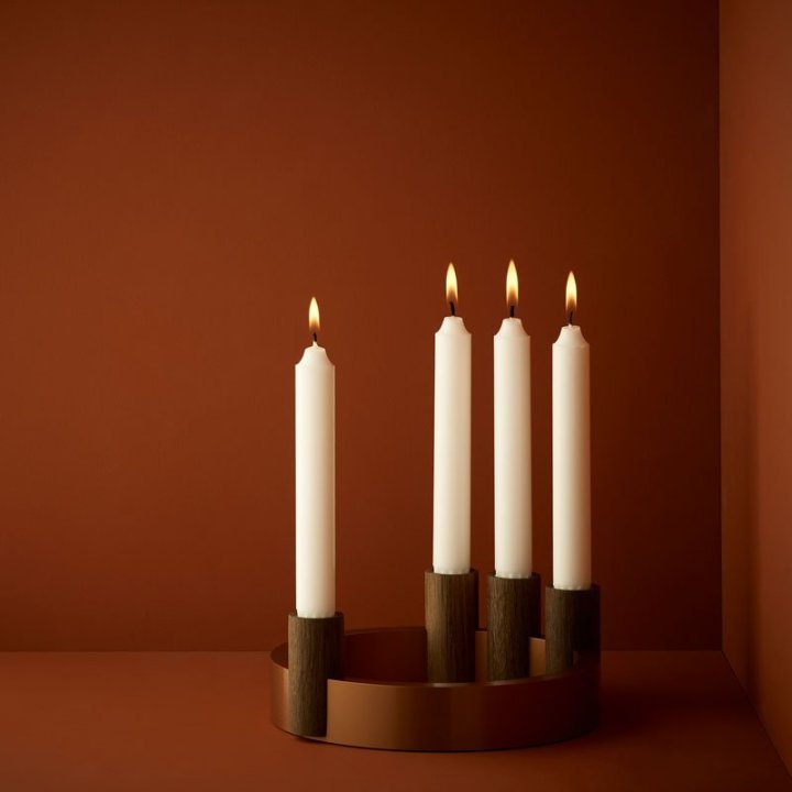 Adventsstage og lysestage by Brorson