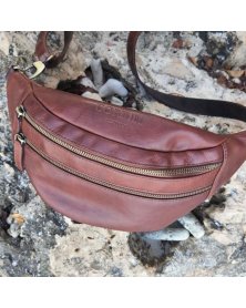 Bæltetaske og bumbag i smukt vintage brunt læder.