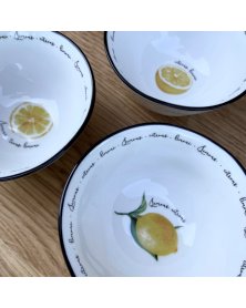 Porcelæns skåle hvide med citroner