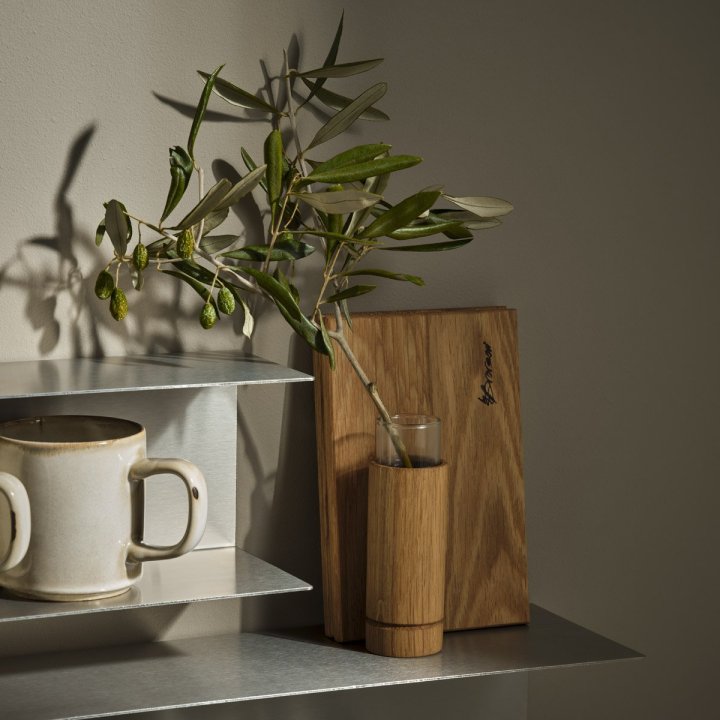Vase i eg
